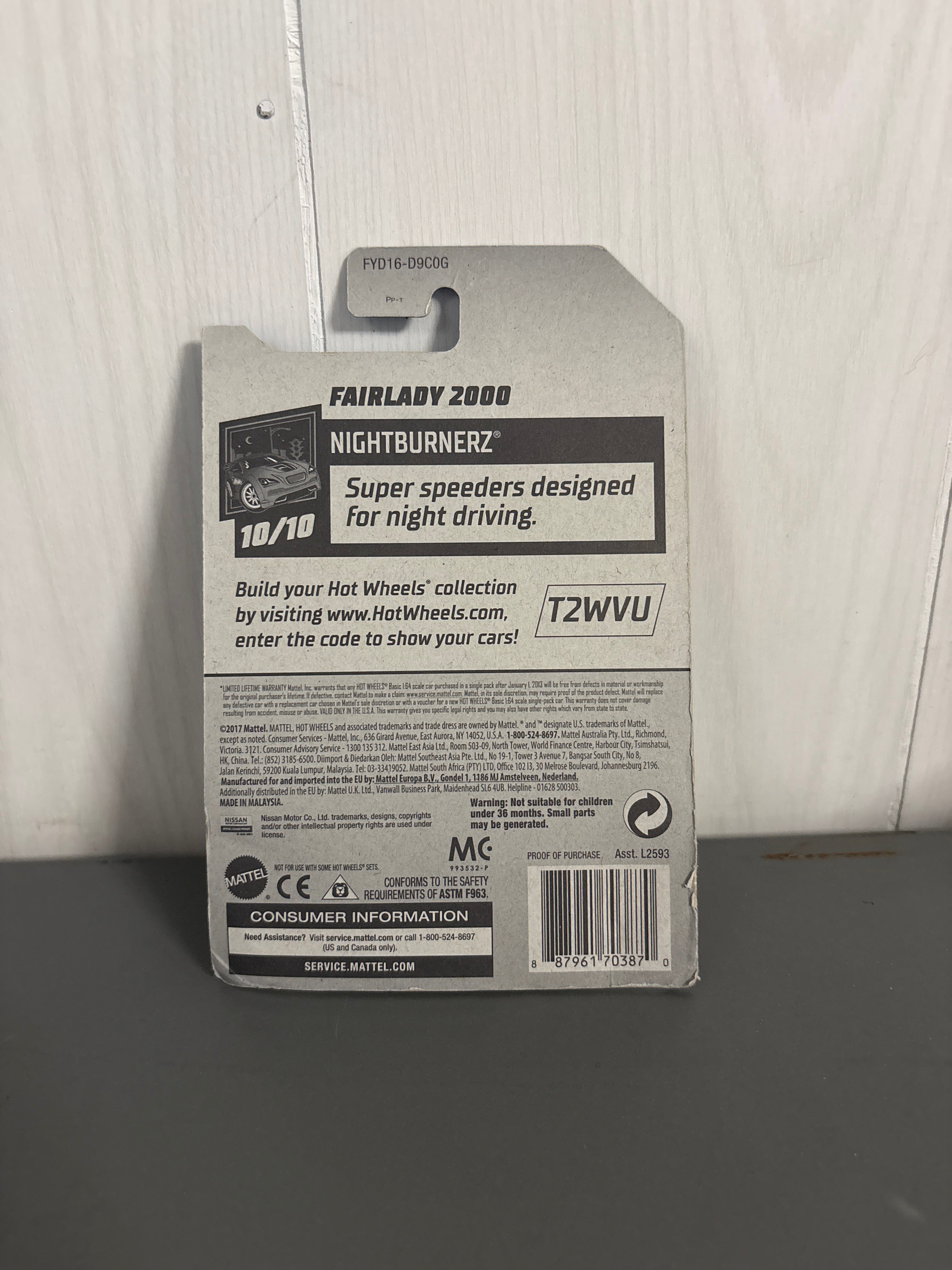 Hot Wheels Fairlady 2000 Diecast