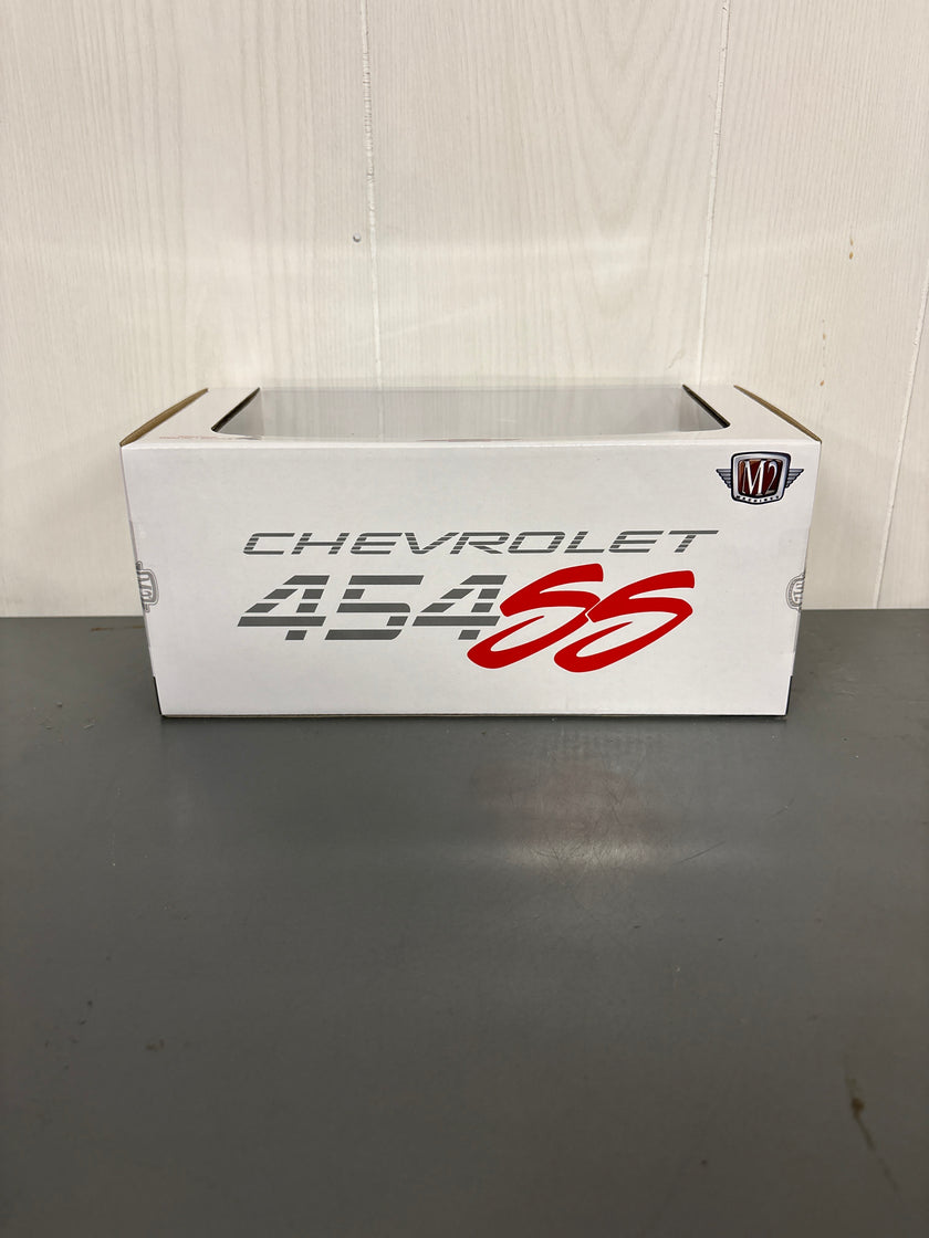 M2 1993 Chevrolet C1500 SS 454 Diecast