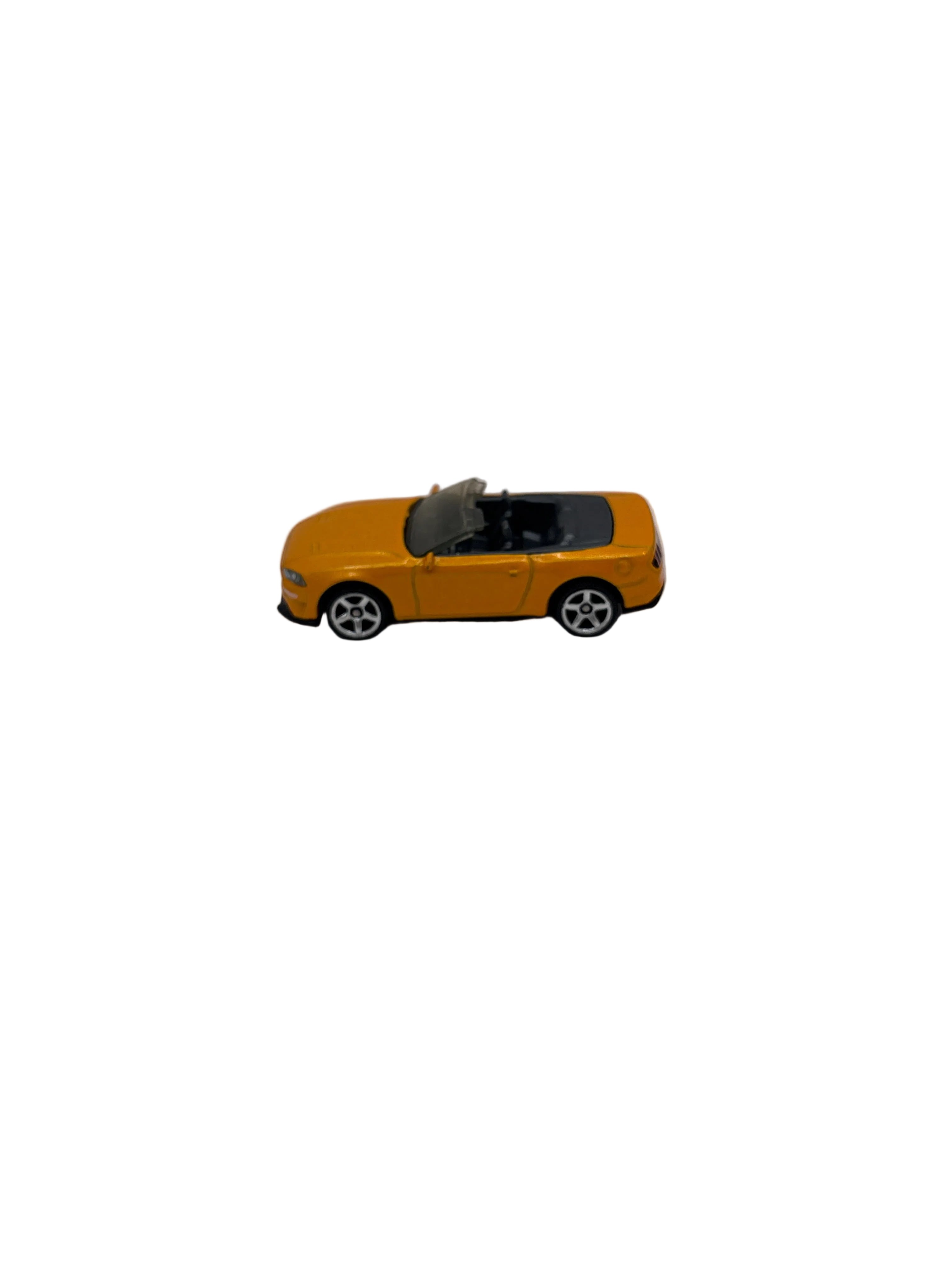 Matchbox 2018 Ford Mustang Convertible Diecast yellow