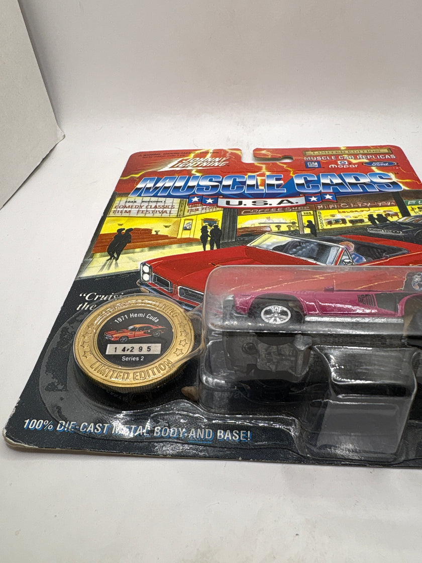 Johnny Lightning 1971 HEMI Cuda Diecast