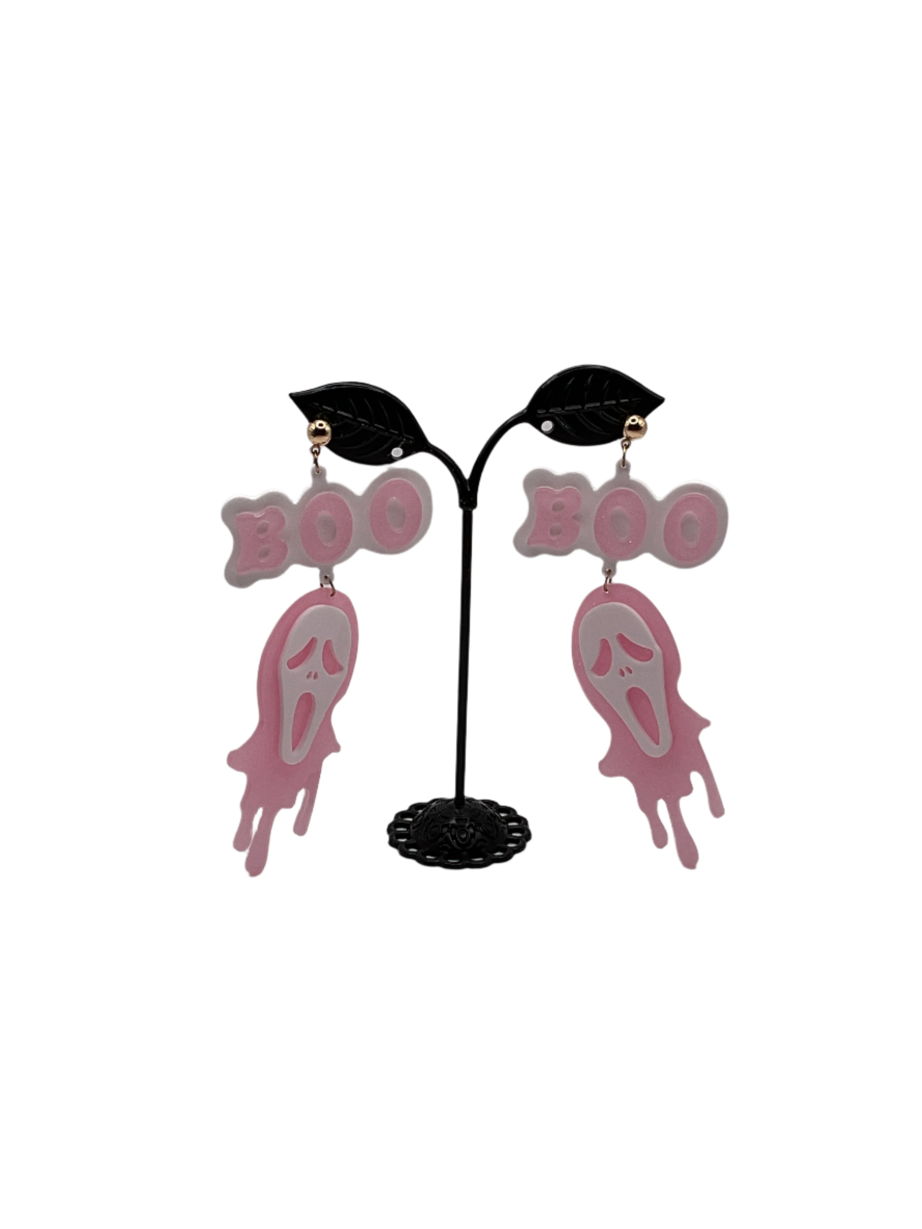 गुलाबी चीख बू कान की बाली