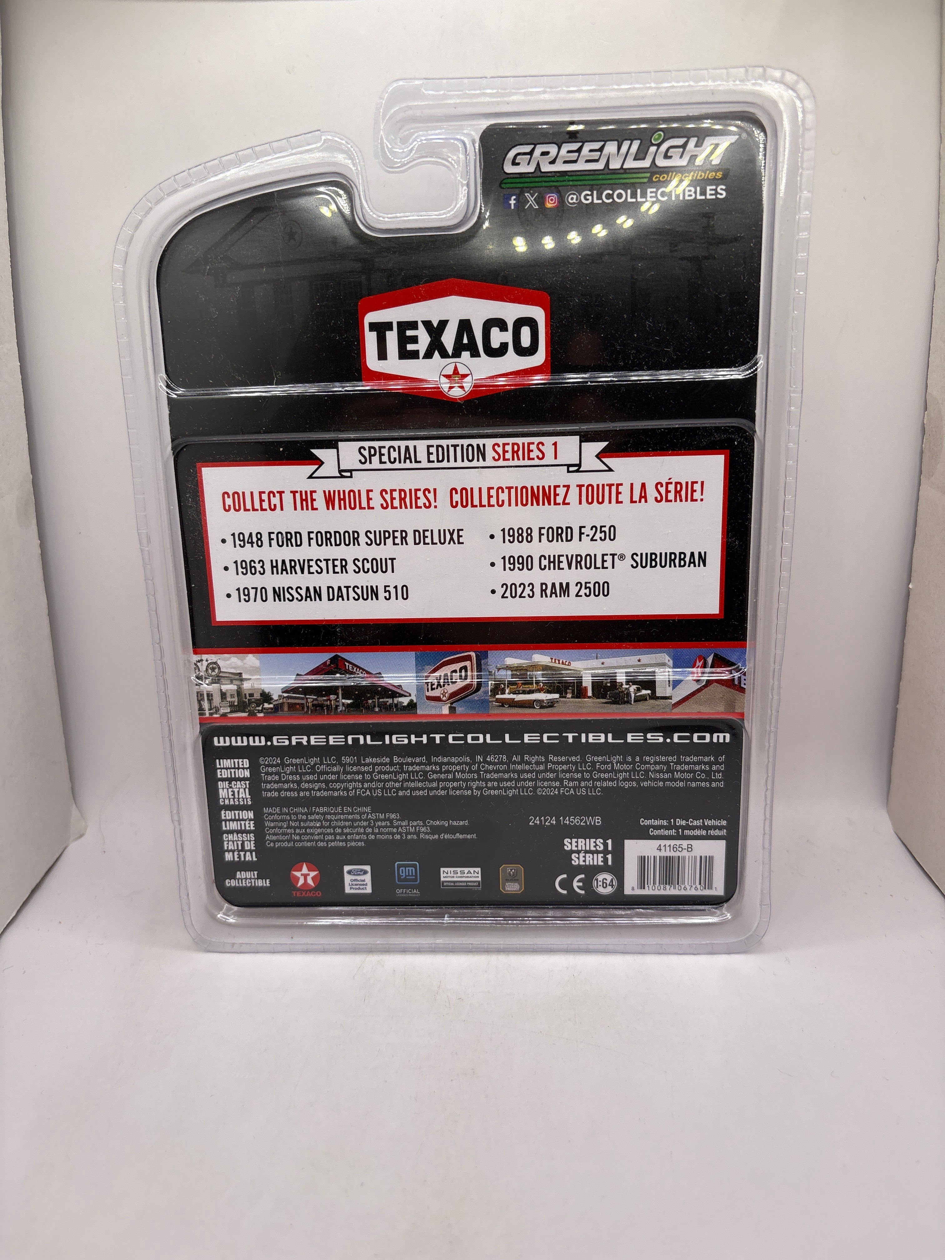 Greenlight 1963 Harvester Scout Diecast black