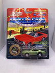 Johnny Lightning 1969 Olds 442 Diecast