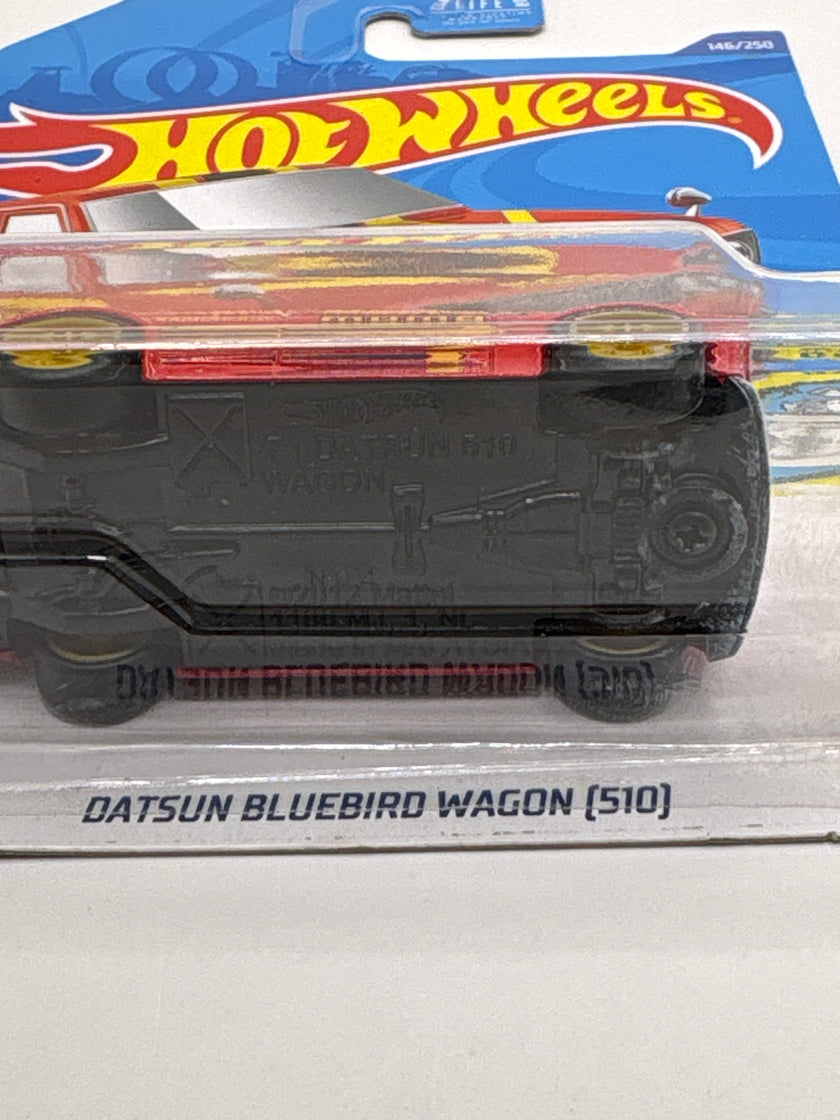 Hot Wheels Datsun Bluebird Wagon (510) Diecast