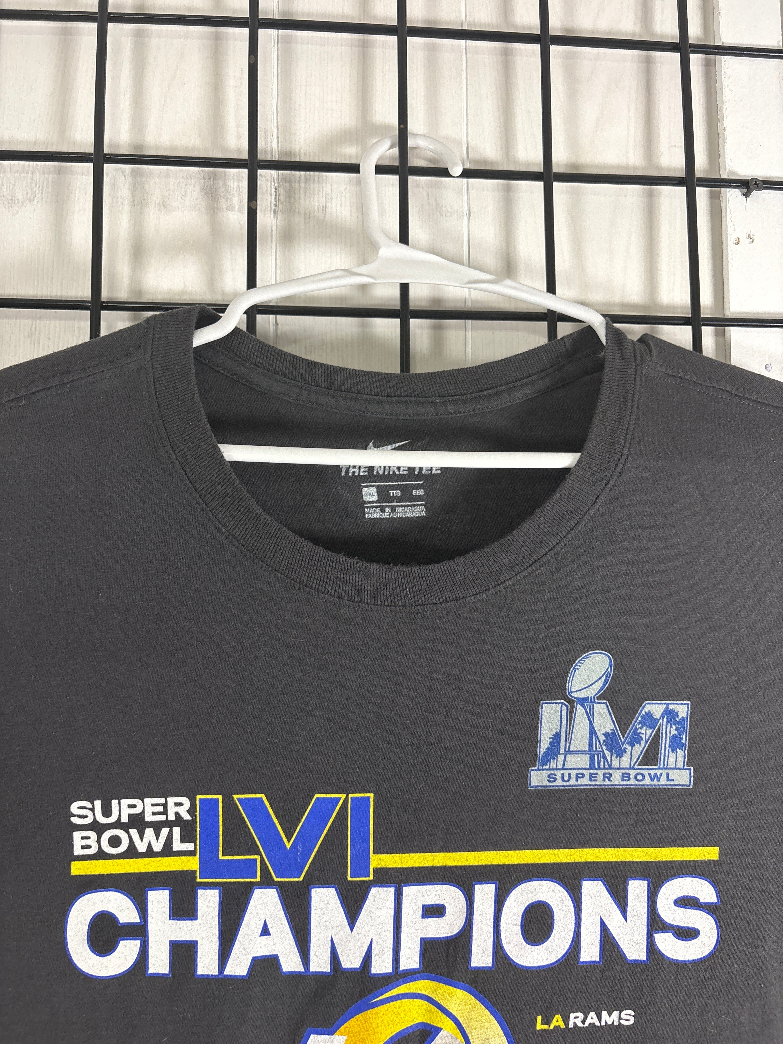 The Nike Tee LA Rams Super Bowl Champions T Shirt