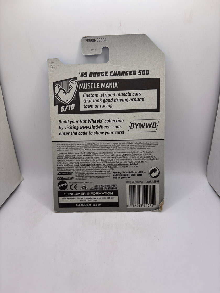 Hot Wheels 69 Dodge Charger 500 Diecast