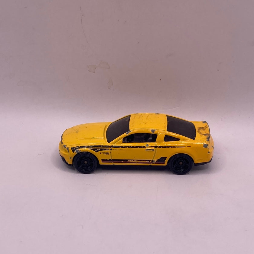 Hot Wheels 2010 Ford Mustang GT Diecast