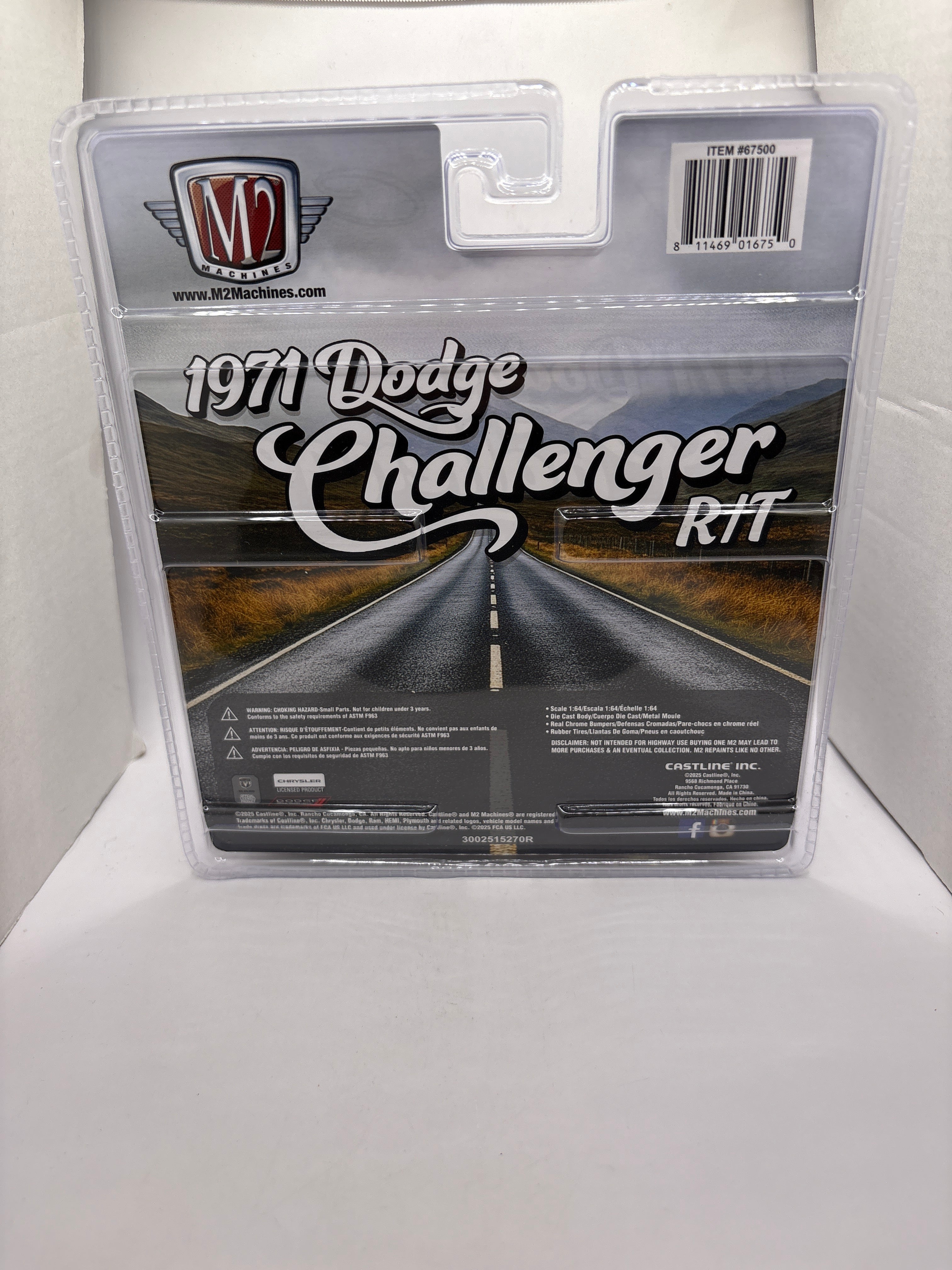 M2 1971 Dodge Challenger R/T Diecast