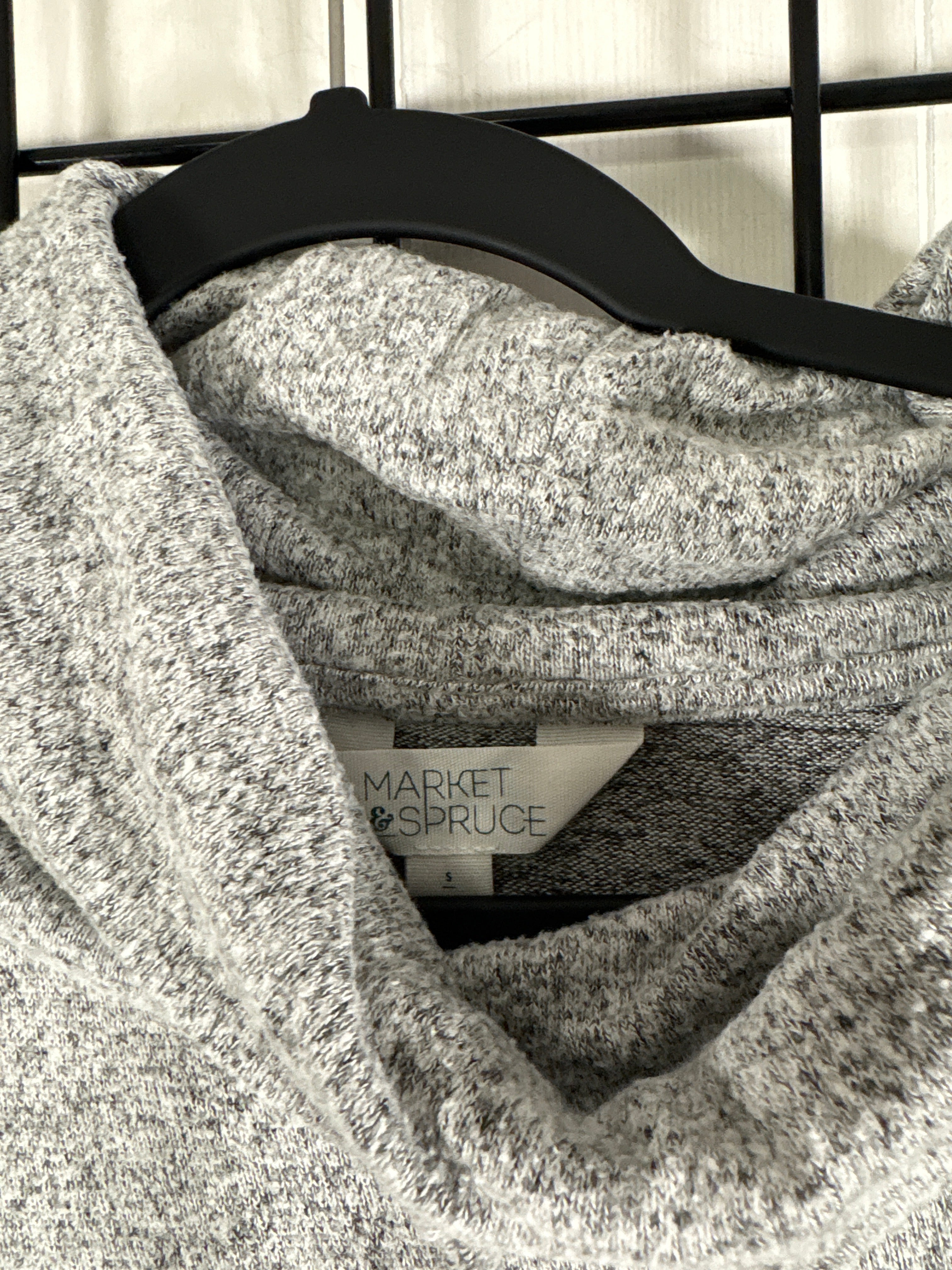 Market & Spruce Sweater