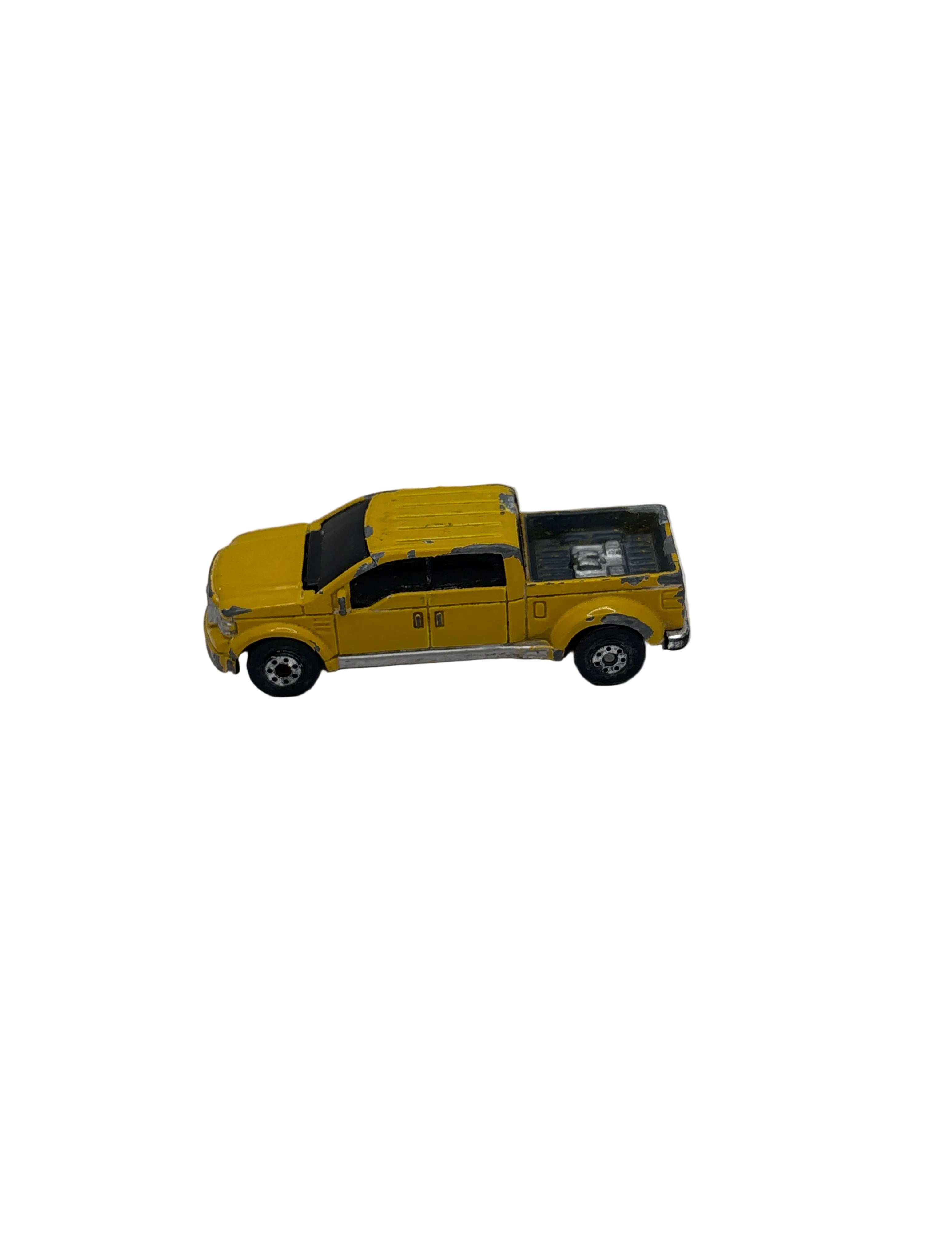 Maisto Ford Mighty F-350 Diecast yellow