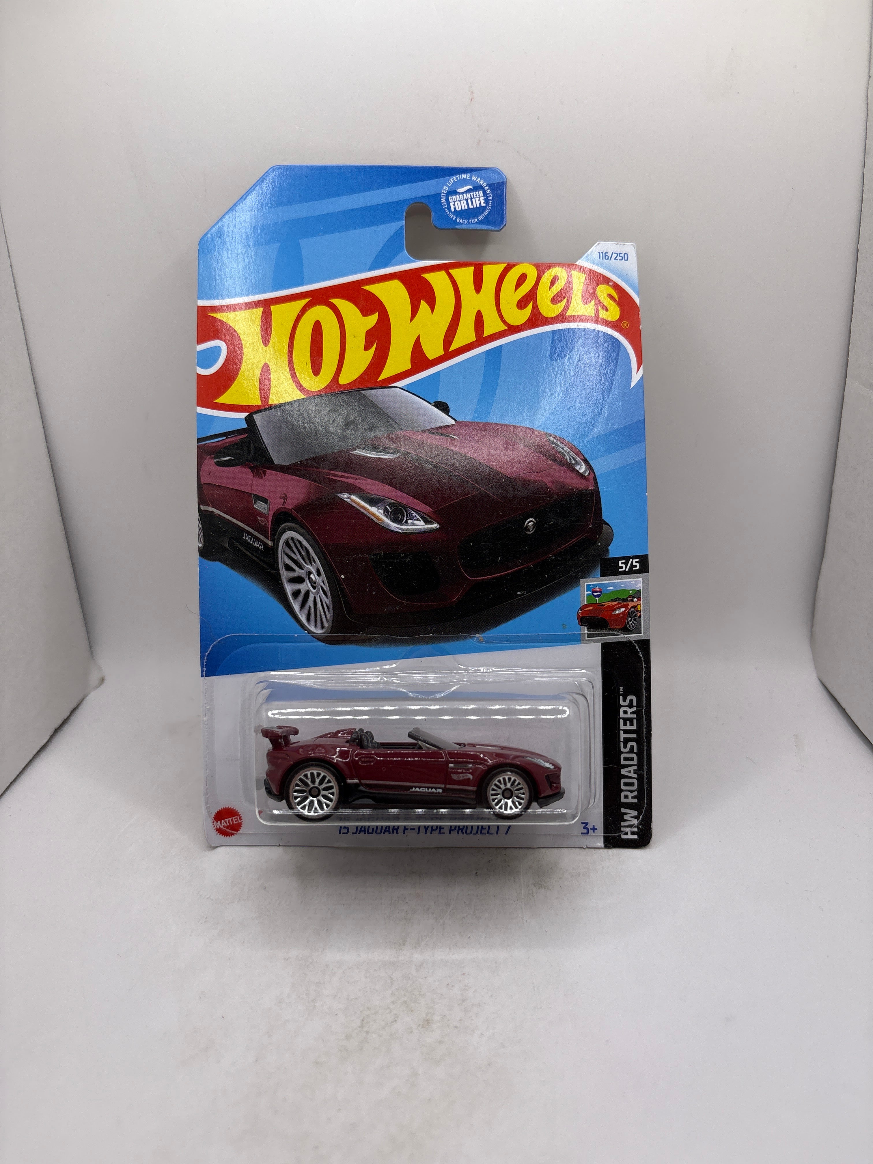 Hot Wheels 15 Jaguar F-Type Project 7 Diecast red