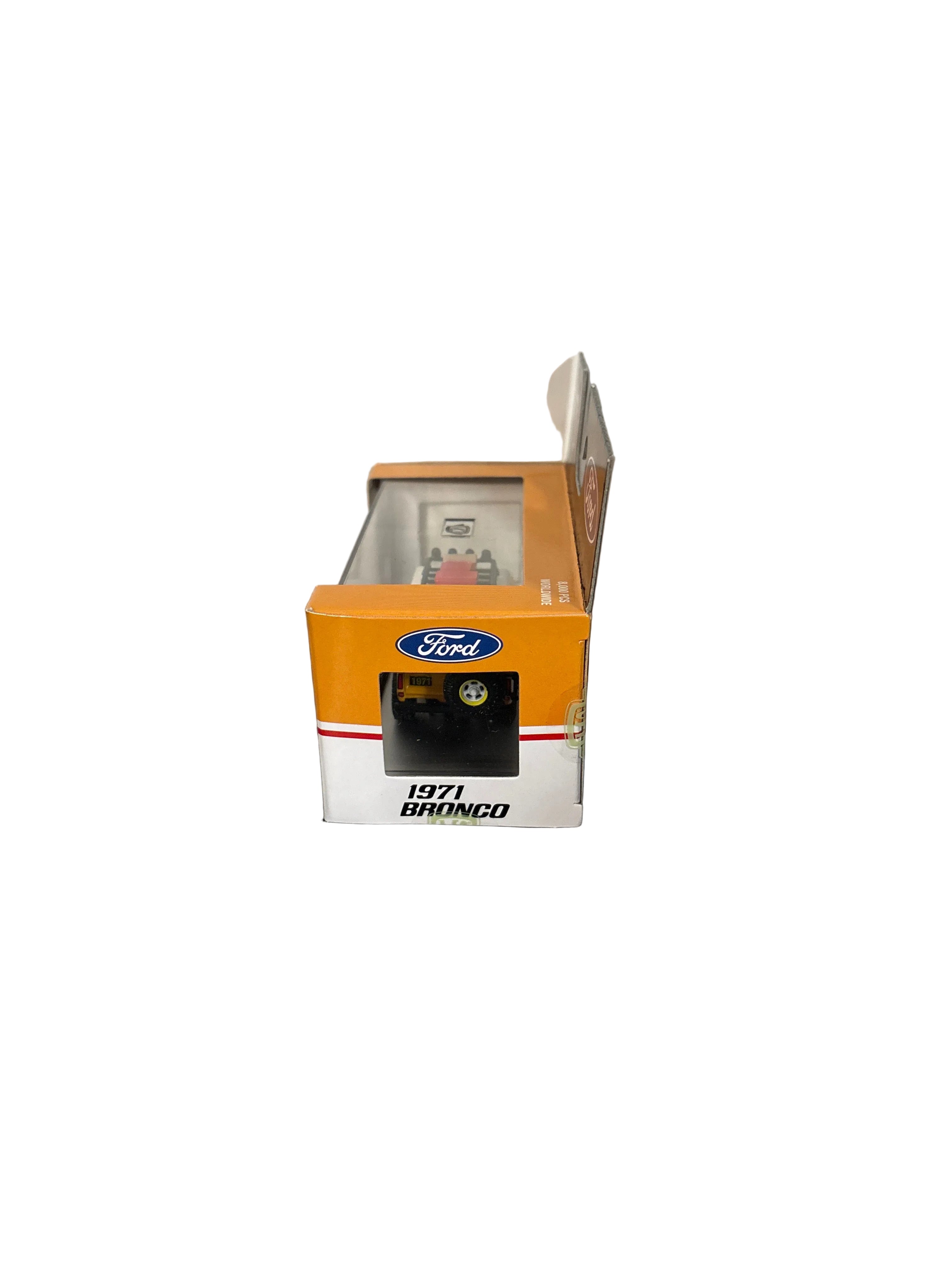 M2 1971 Ford Bronco Diecast orange