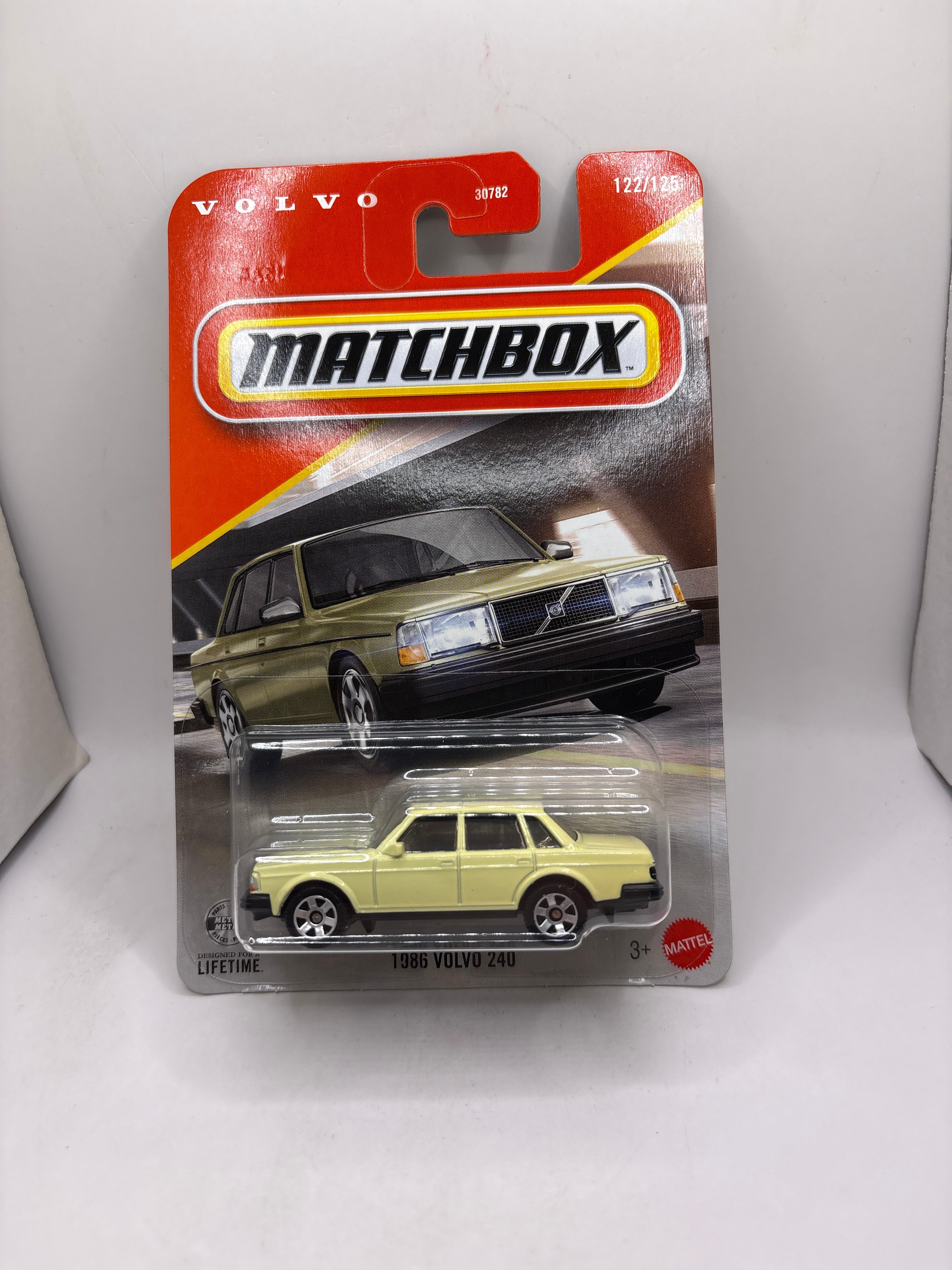 Matchbox 1986 Volvo 240 Diecast