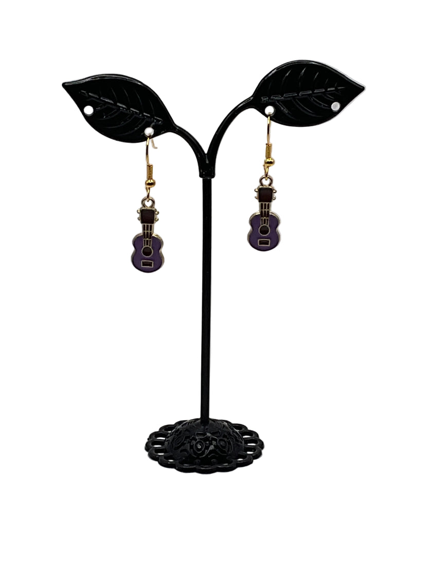 Musical instruments and note earrings