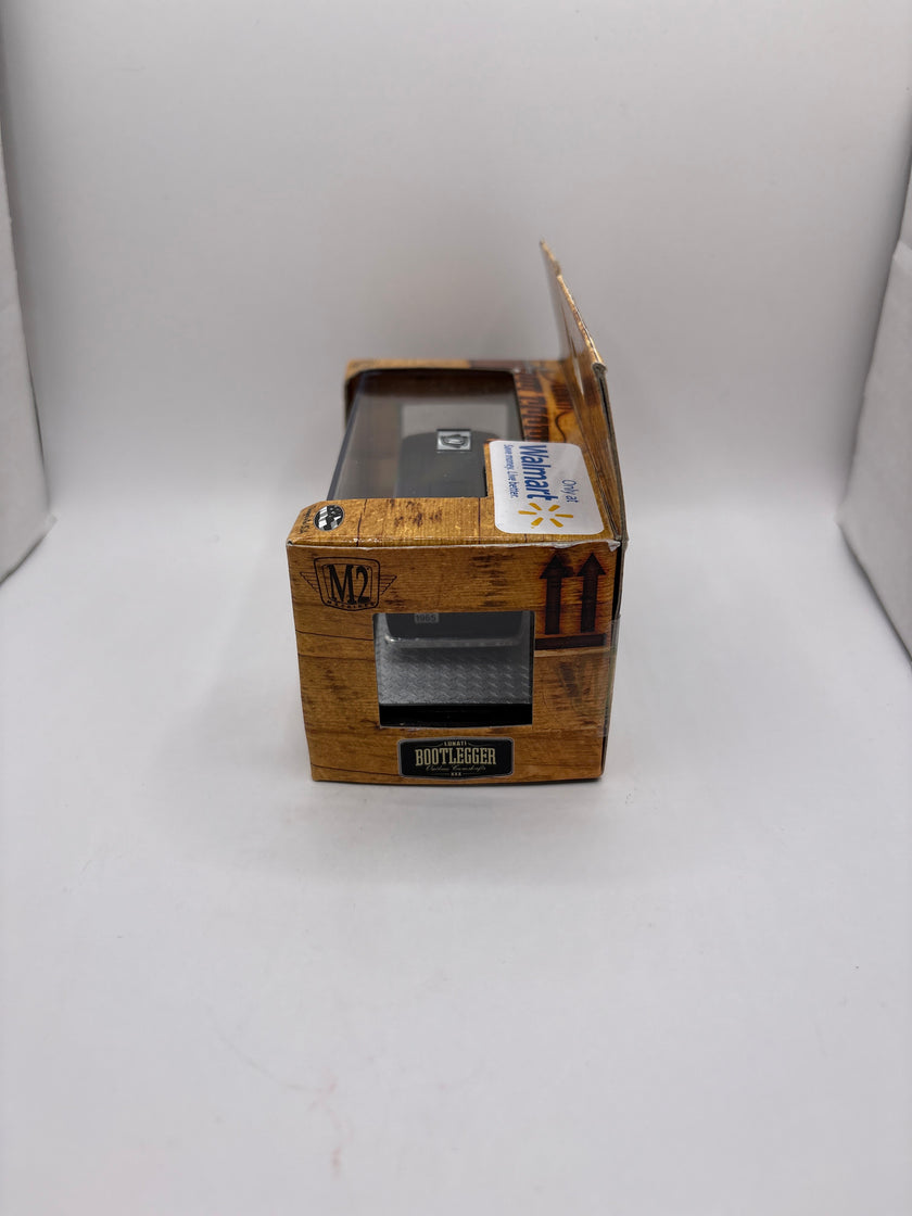 M2 1965 Ford Econoline Diecast