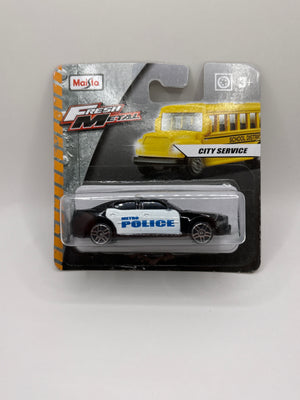 Maisto 2006 Dodge Charger Diecast