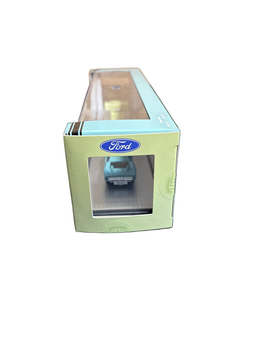 M2 1969 Ford F-350 & 1966 Ford GT40 MK II Diecast multi color