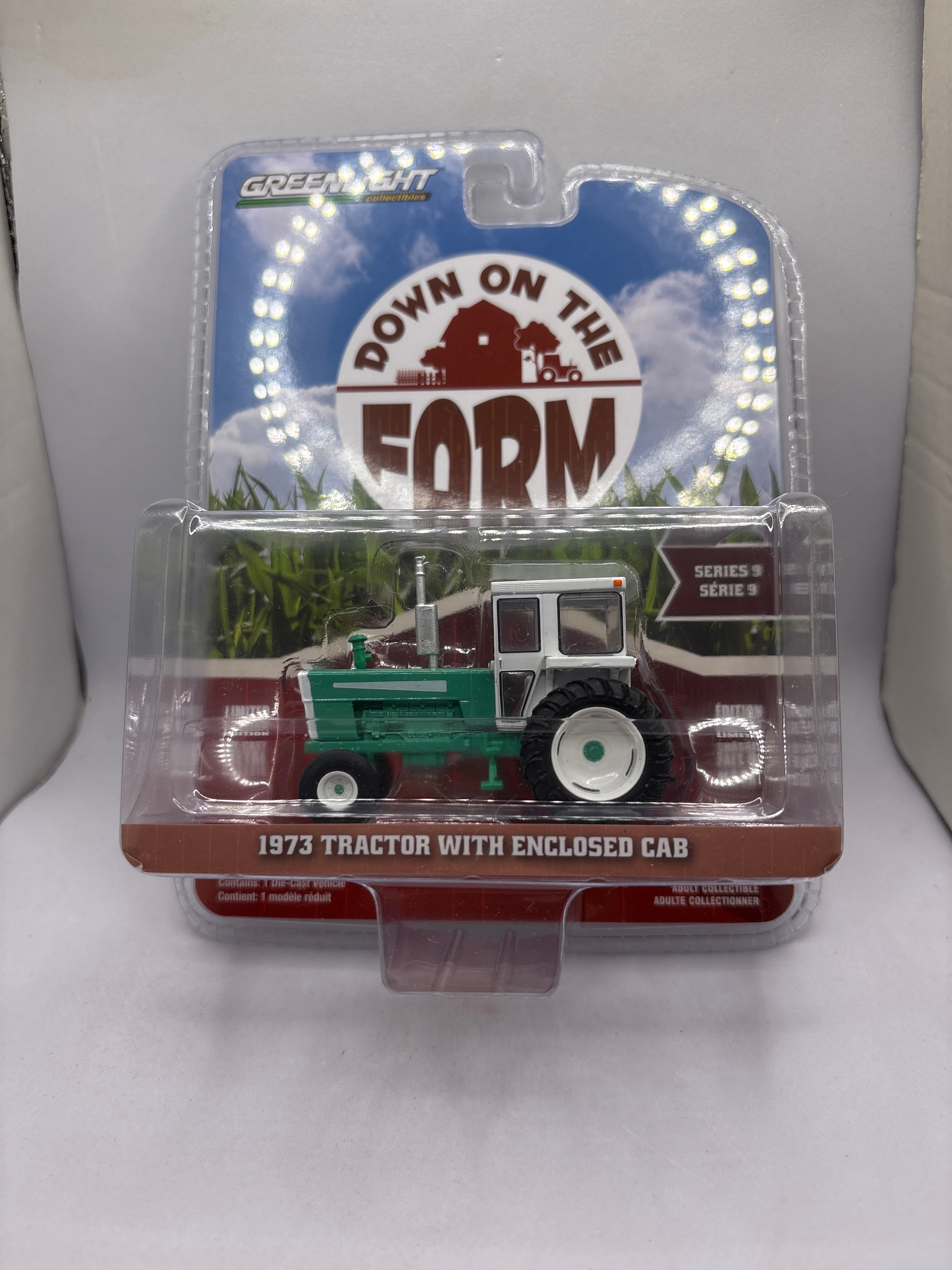 Greenlight 1973 Tractor With Enclosed Cab Diecast