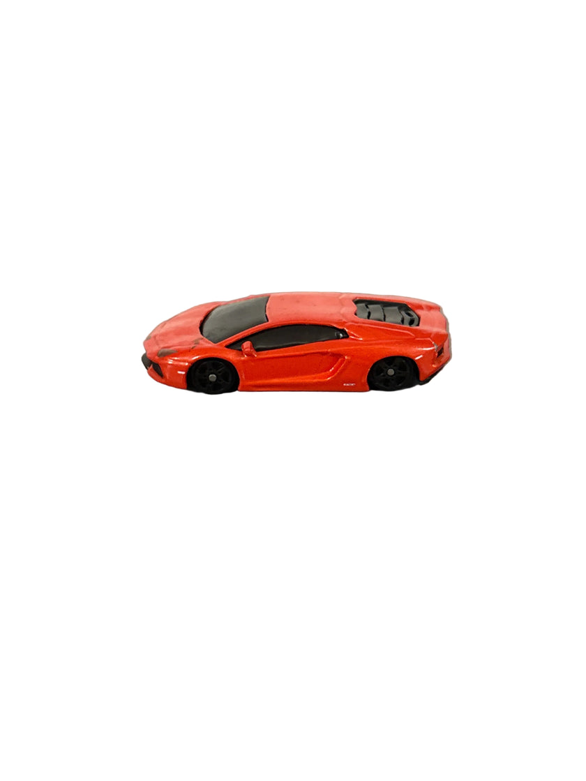Maisto Lamborghini Aventador LP700-4 Diecast