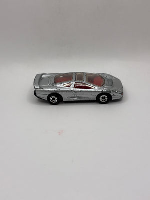 Matchbox Jaguar XJ220 Diecast