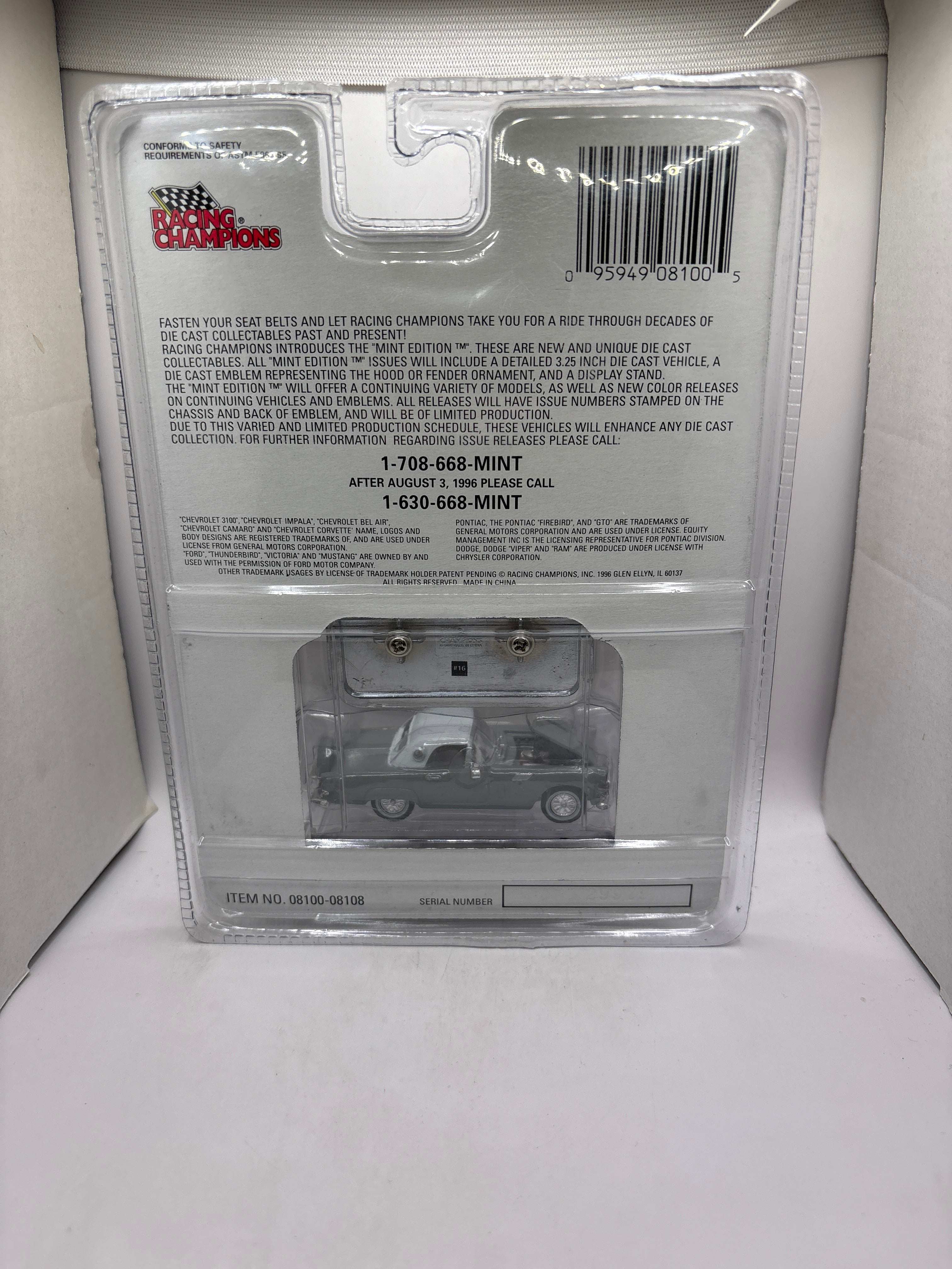 Racing Champions 1956 Ford Thunderbird Diecast