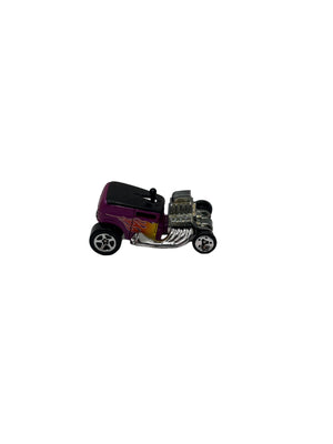 Hot Wheels Shift Kicker Diecast purple