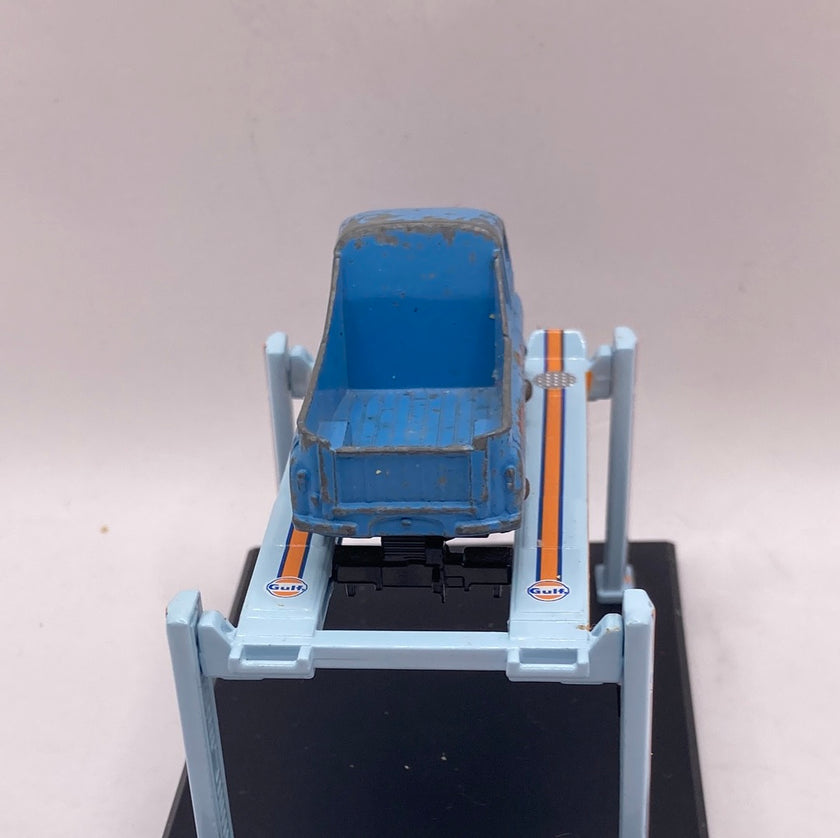 Matchbox Morris J2 Pick-Up-6