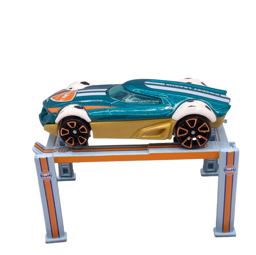 Hot Wheels MR11 Diecast