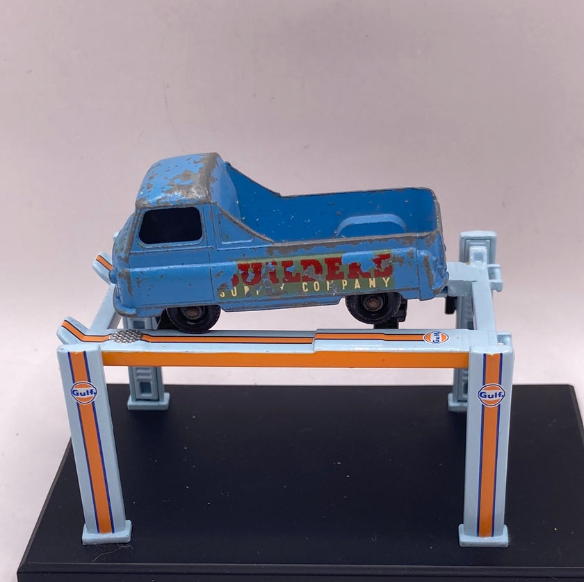 Matchbox Morris J2 Pick-Up-6