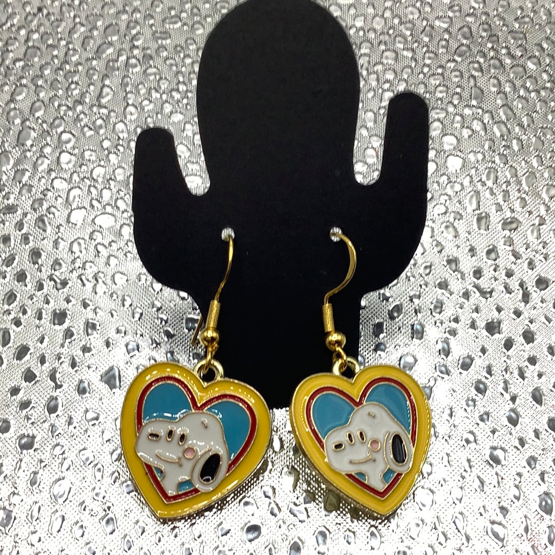 Snoopy earrings