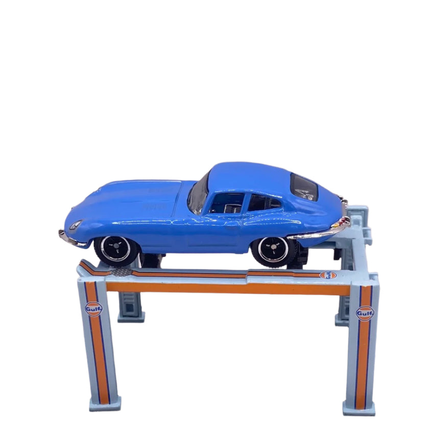 Matchbox 61 Jaguar E-Type-2