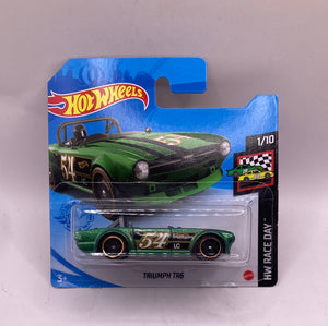 Hot Wheels Triumph TR6 Diecast