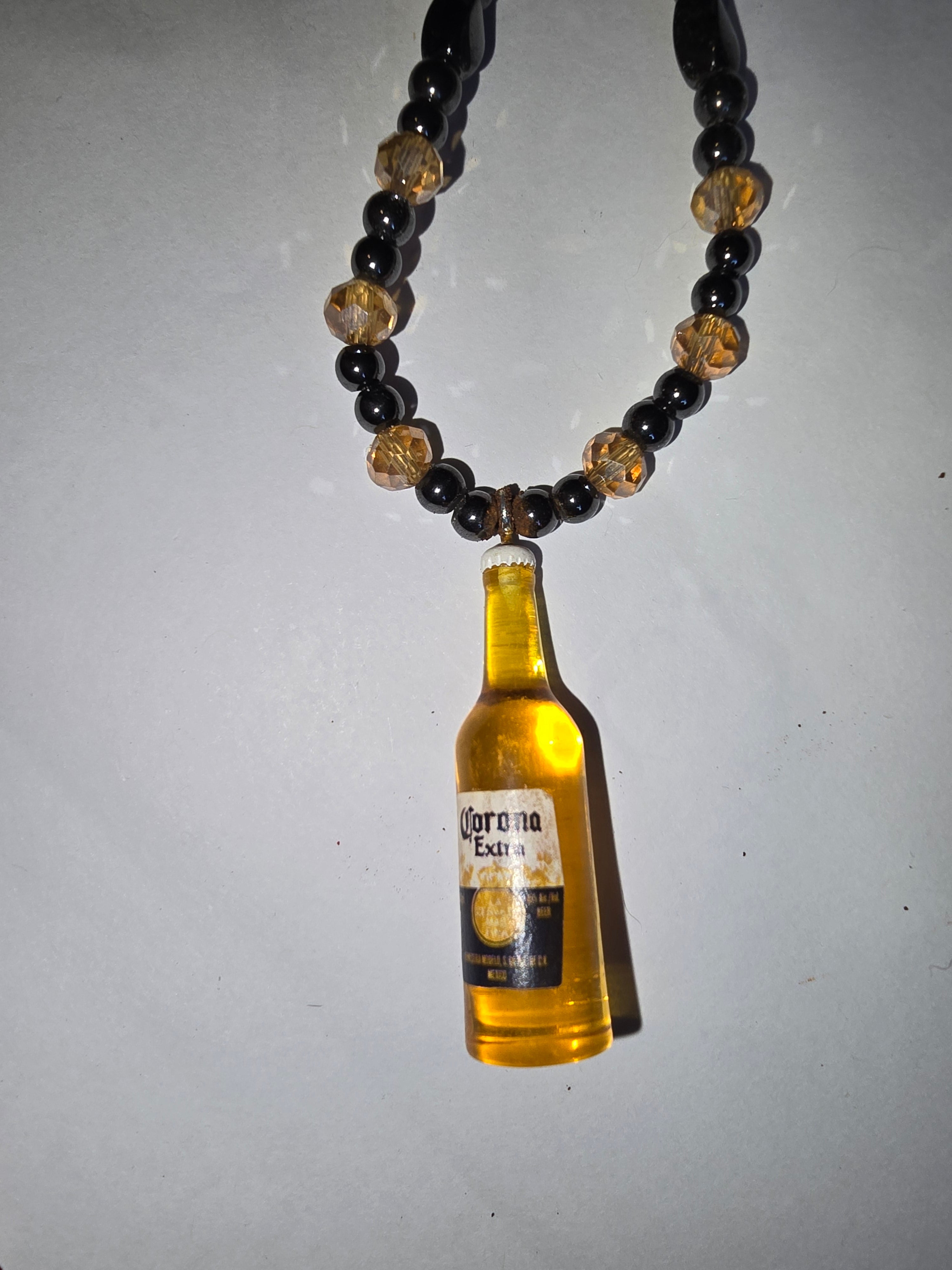 Corona Magnetic Necklace