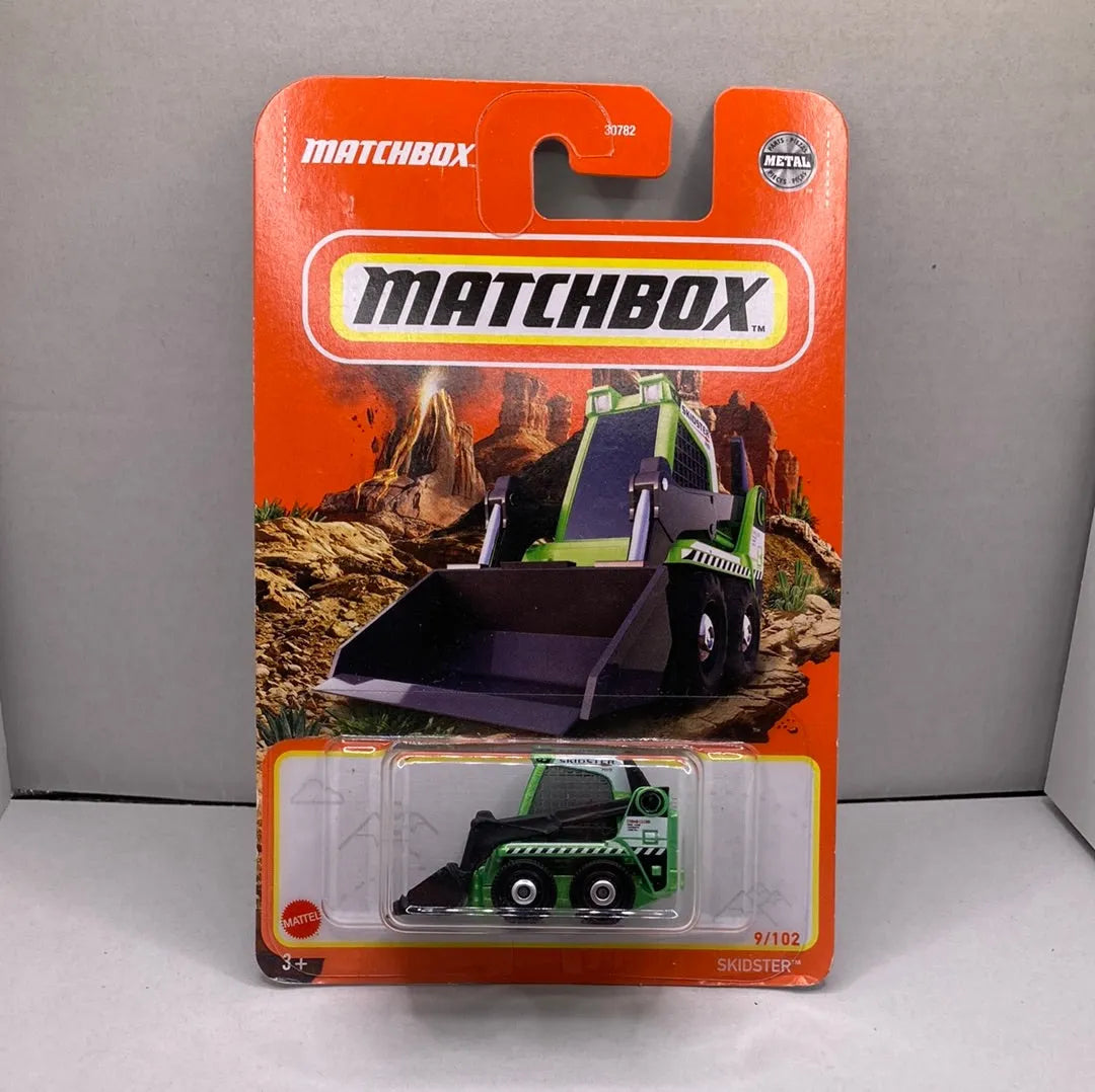 Matchbox Skidster – Kleiner Bagger In Grün, Serie 2022, Detailgetreues Spielzeugauto