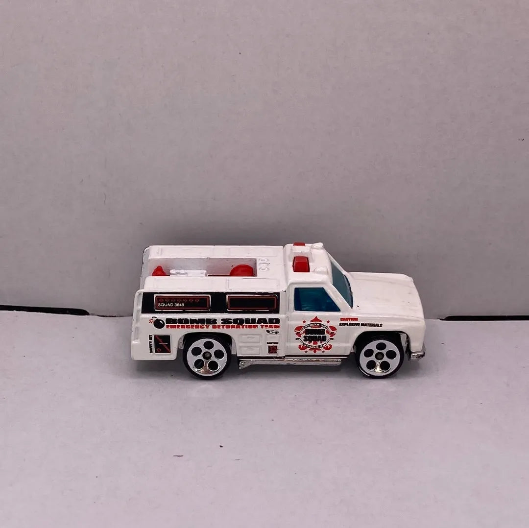 Hot Wheels Bomb Squad Diecast