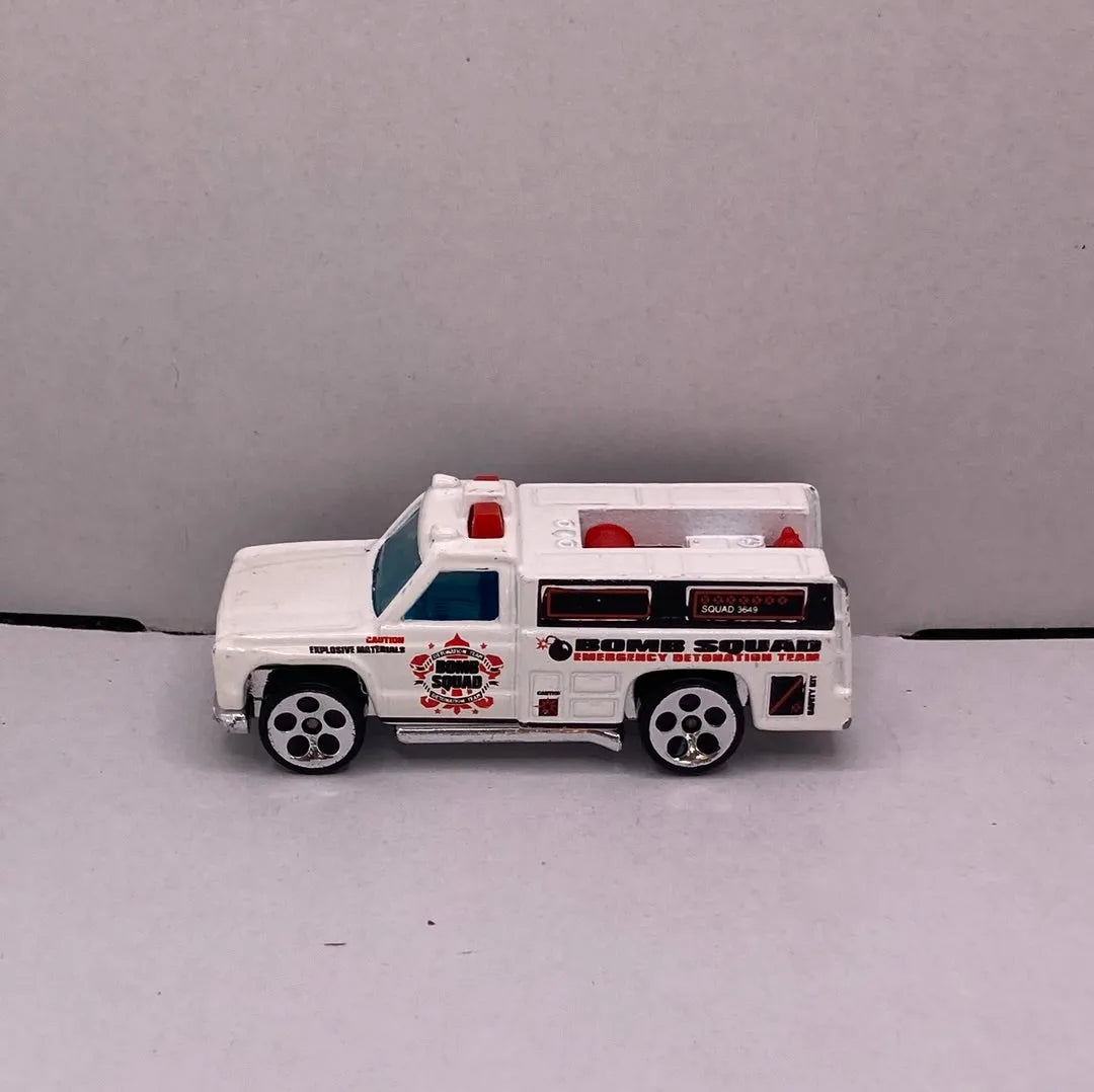 Hot Wheels Bomb Squad Diecast